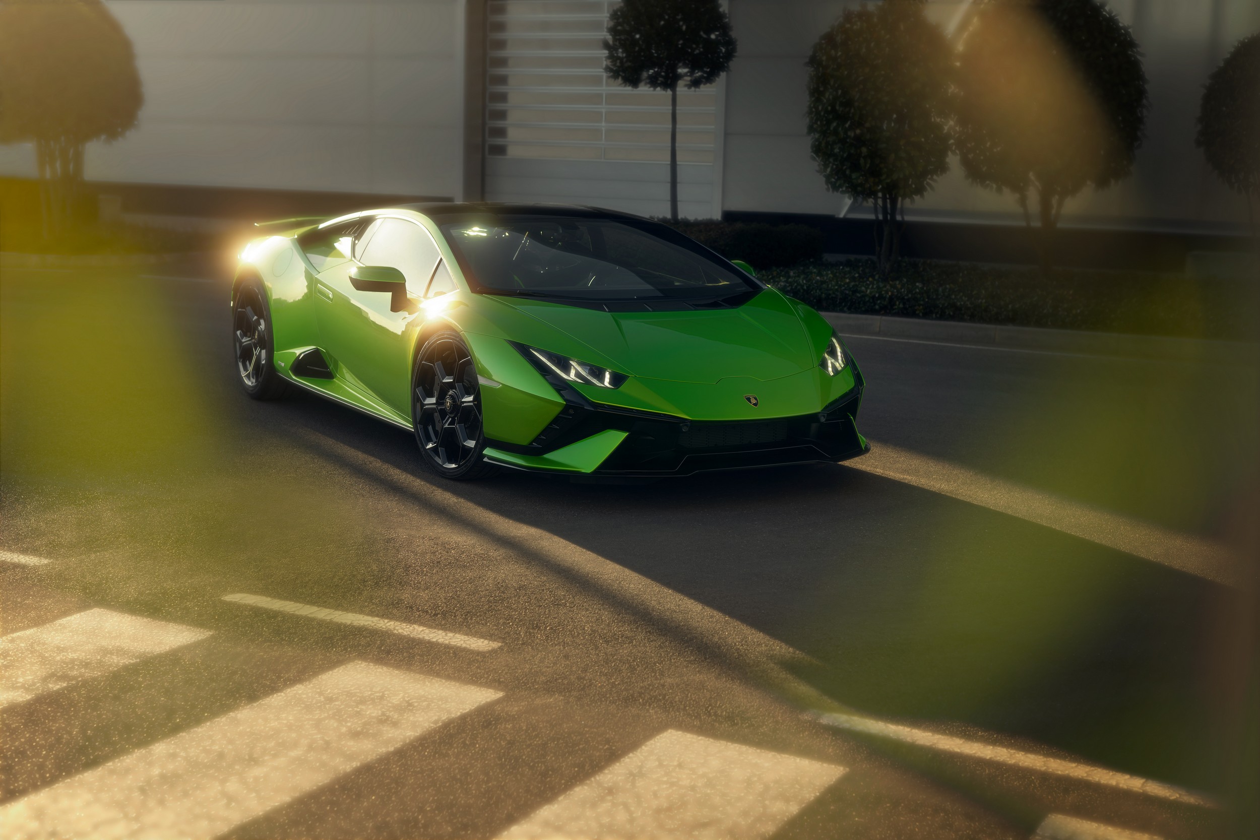 Lamborghini Huracan 20,000